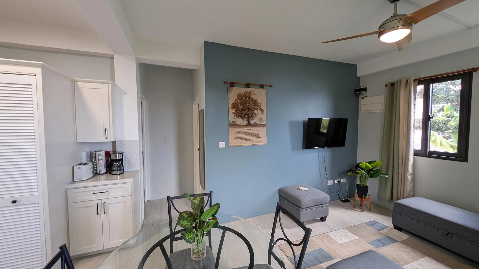 Sunset Vista Homely Apartment Mero Dominica