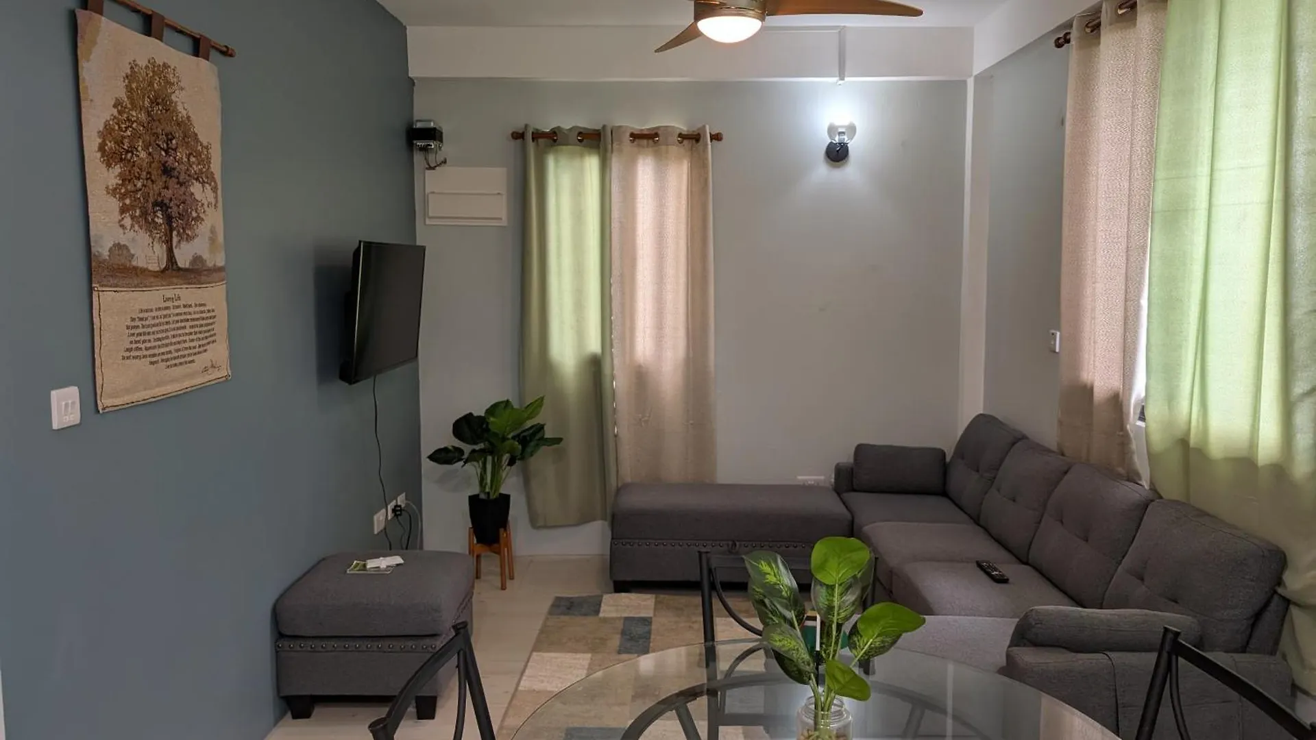 Sunset Vista Homely Apartment Mero
