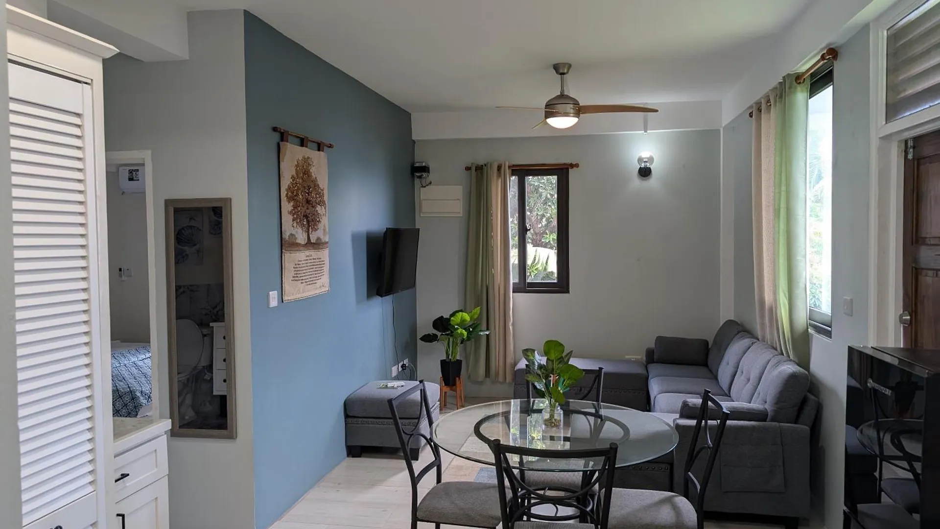 Sunset Vista Homely Apartment Mero